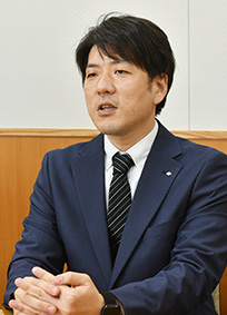 学校法人平田学園 本部事務局 事務主任 織戸大樹 氏 写真